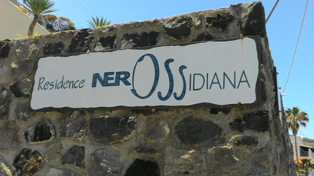 Nerossidiana Sul Mare Di Lipari公寓 外观 照片
